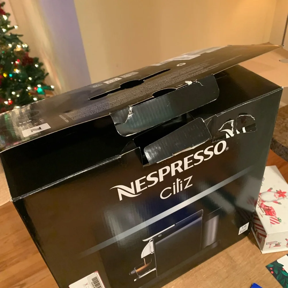 CitiZ Nespresso Limousine Black Espresso Machine - Picture 7 of 11